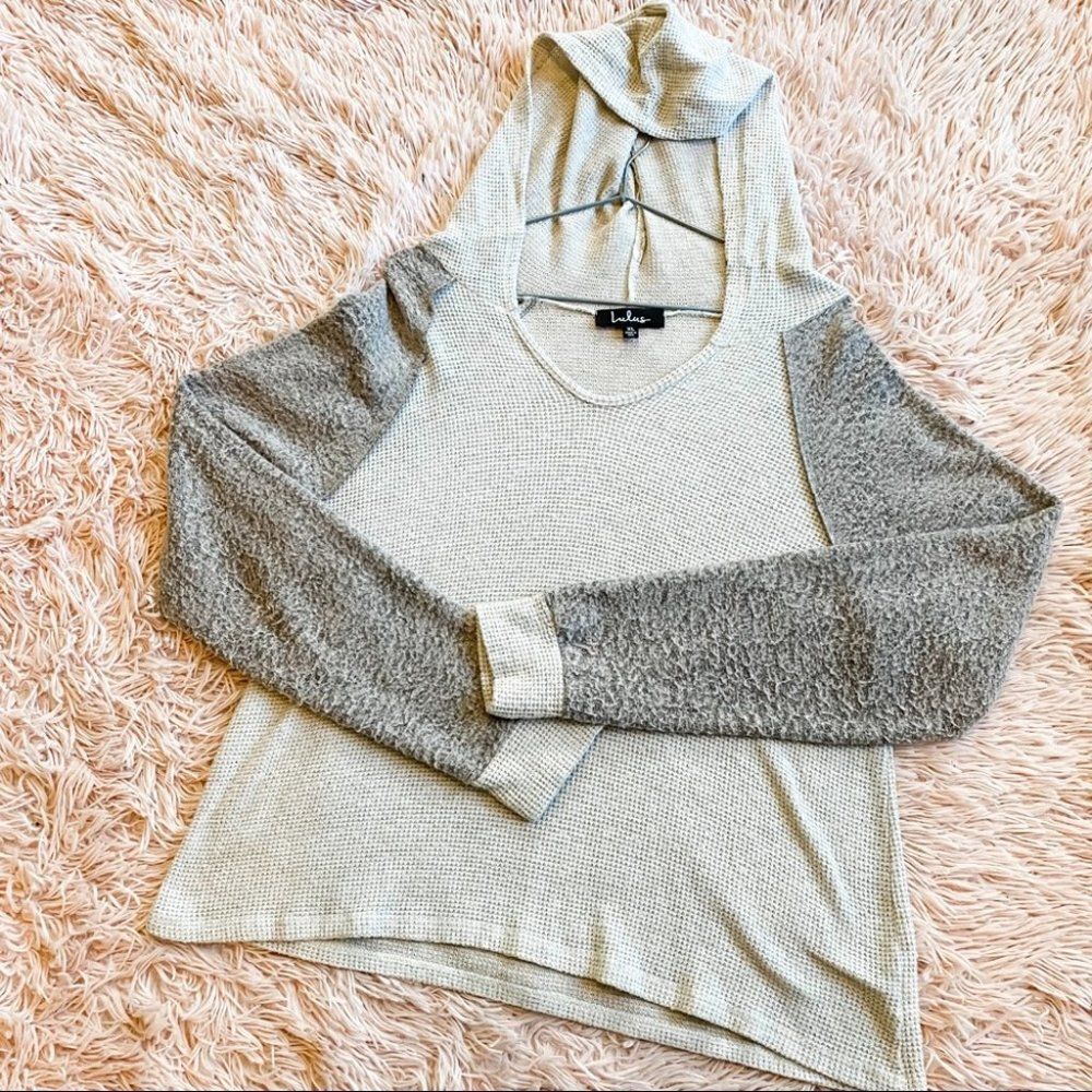 Lulu’s Waffle Knit Pullover Hooded Sweater in Tan XL